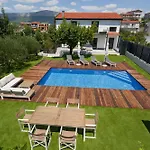 Apartament Joy Heated Pool Split