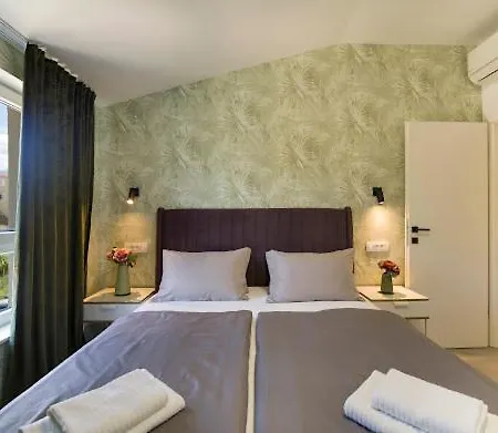 Apartman Joy Heated Pool