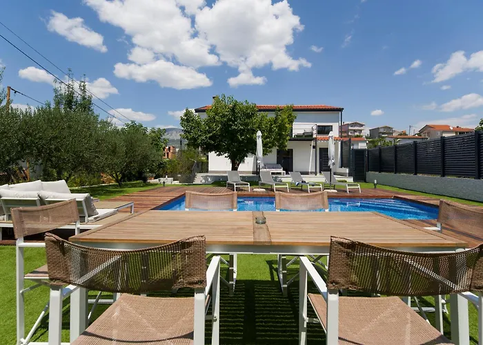 Villa Joy Heated Pool *