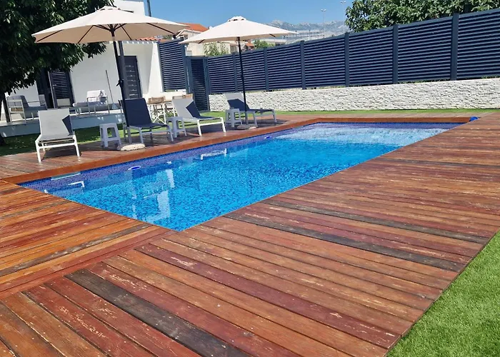 Apartment Villa Joy Heated Pool *